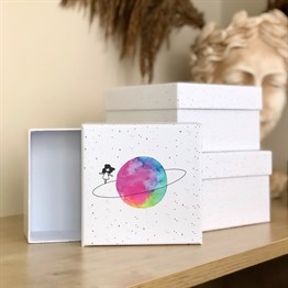 Saturn Girl Gift Box - 3 Pcs Set