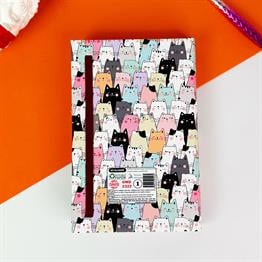 Sevimli Kedi Tasarımlı Kalın Kitap Görünümlü Defter