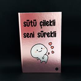 Sütü Çilekli Tasarımlı Metal Kapaklı Lastikli Defter