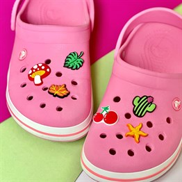 Crocs Charms Aya Sarılan Astronot
