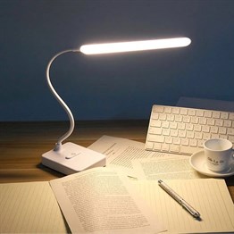 Toptan Uzun Şarjlı Masa Lambası
