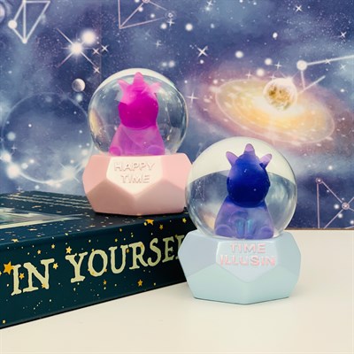 Unicorn Orta Boy Işıklı Kar Küresi