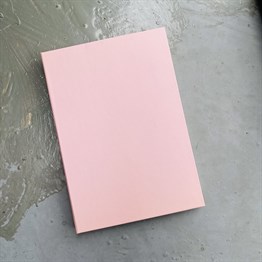 UV Baskıya Uygun Düz Somon Rengi Tasarımlı Lastikli Defter