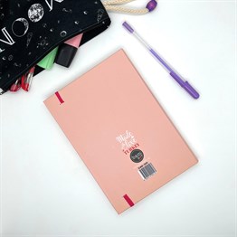 UV Baskıya Uygun Düz Somon Rengi Tasarımlı Lastikli Defter