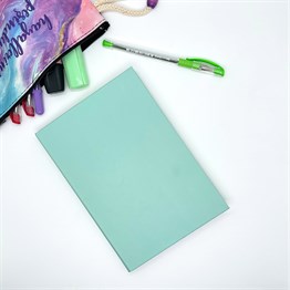 UV Baskıya Uygun Düz Su Yeşili Tasarımlı Lastikli Defter 