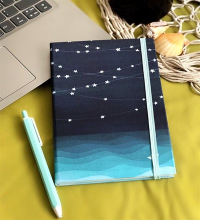 Yıldız Tasarımlı Lastikli Defter