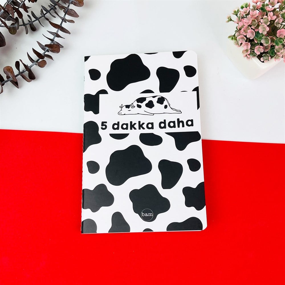 5 Dakka Daha İnek Tasarımlı Lak Defter