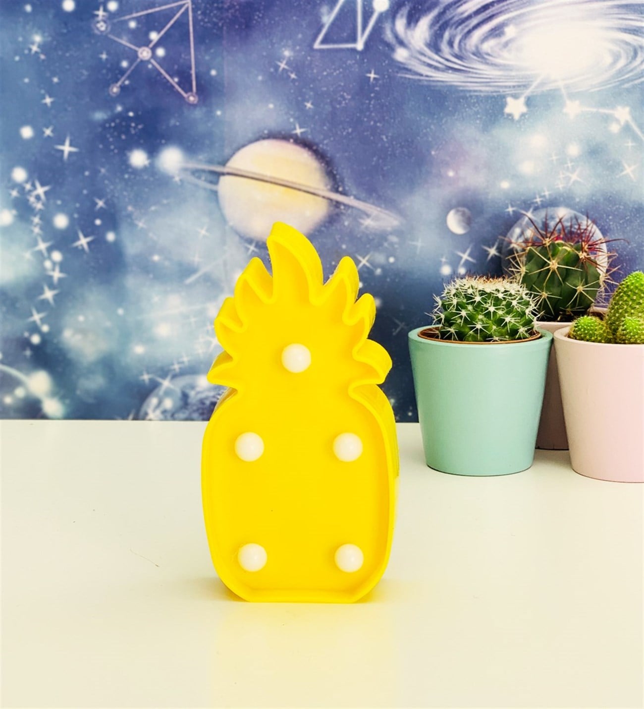 Mini Pineapple Led Light