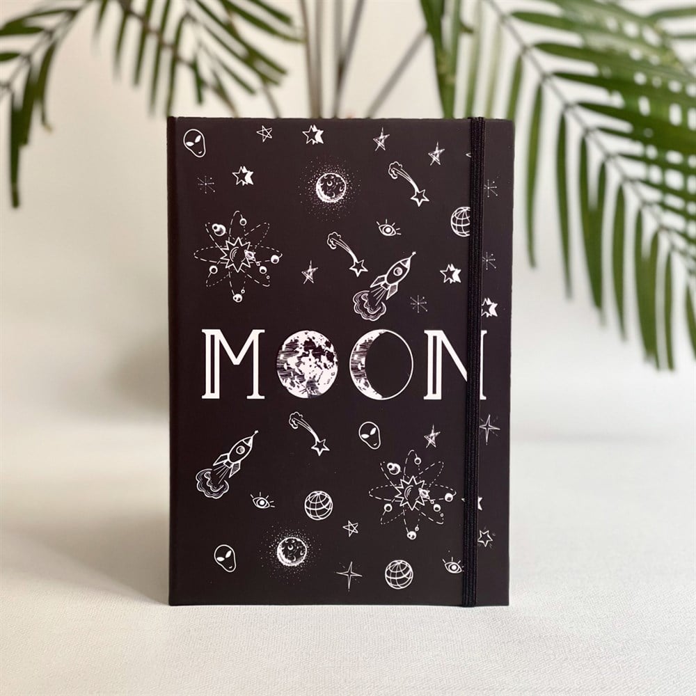 Moon Tasarımlı Lastikli Defter