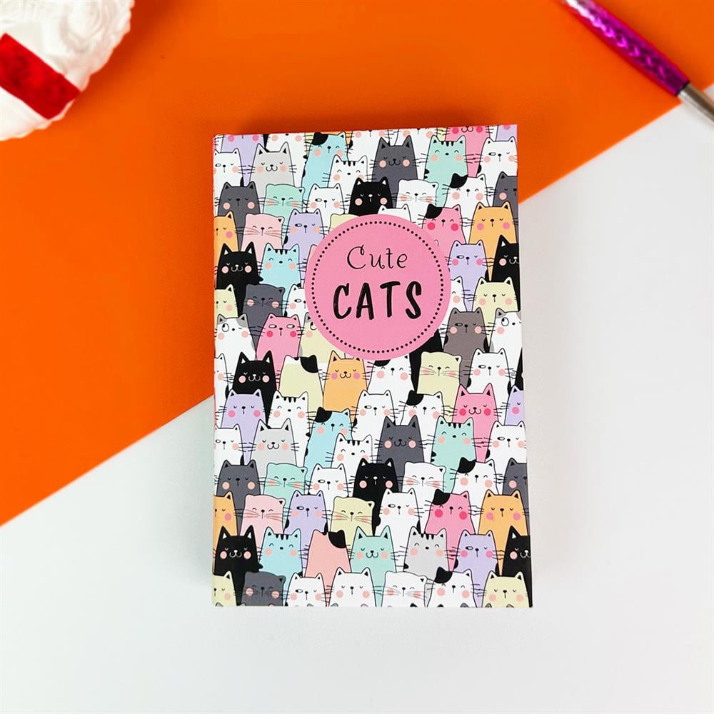 Sevimli Kedi Tasarımlı Kalın Kitap Görünümlü Defter