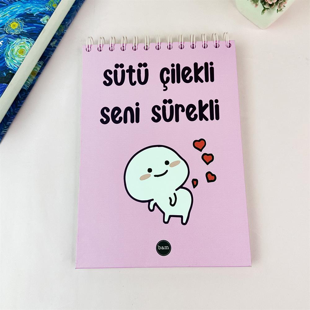 Sütü Çilekli Tasarımlı Üstten Spiralli Defter