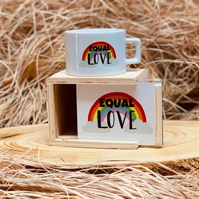 EQUAL Love Tasarımlı Kutulu Kupa