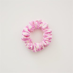 Scrunchie // Pink Plaid