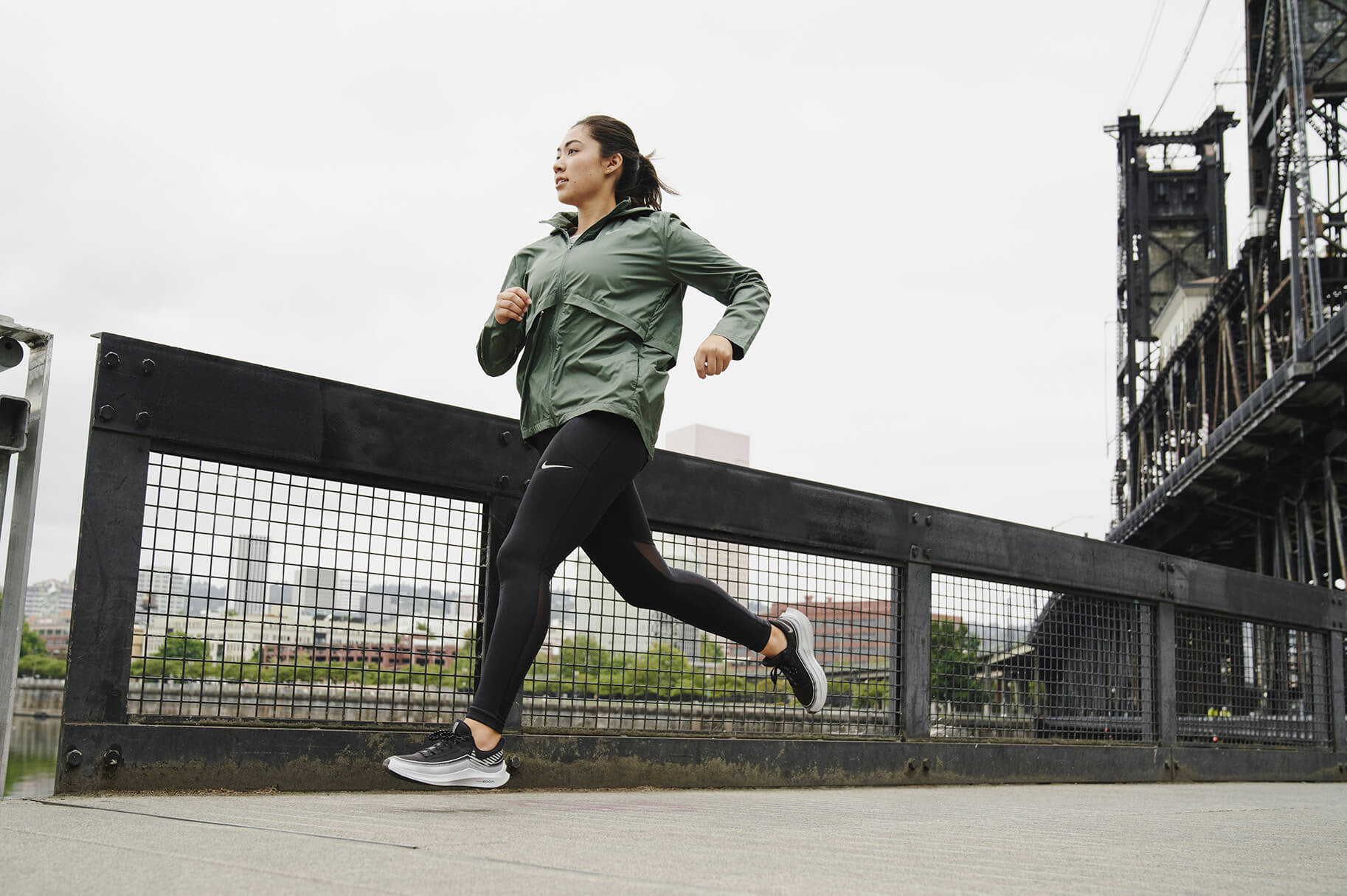 Nike Kadın Spor Ayakkabı Modelleri Sporactive Online Mağazada! İndirimli Nike Kadın Spor Ayakkabı Ürünlerini Keşfet