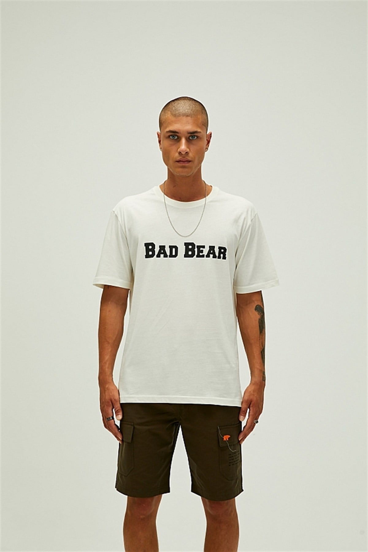 Bad Bear Title T-Shirt Marshmallow Erkek Ekru Kısa Kollu Tişört 22.01.07.053
