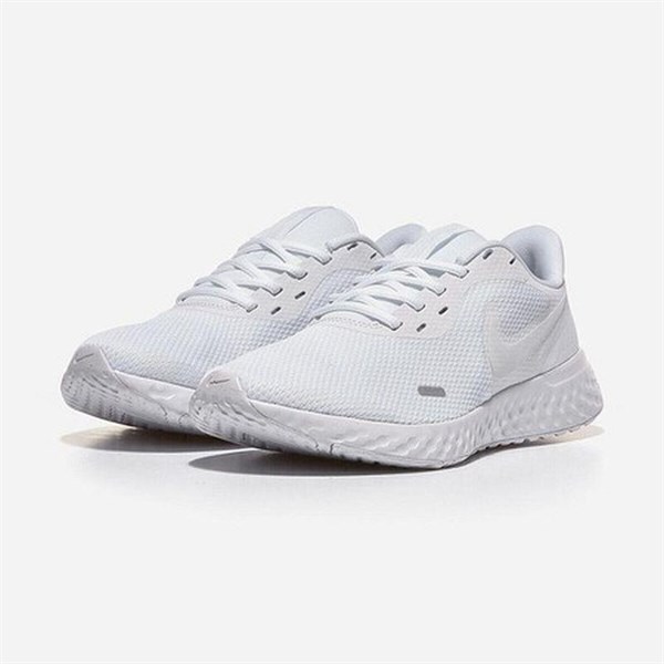 Nike Revolution 5 Erkek Beyaz Koşu Ayakkabısı BQ3204-103 | Sporactive