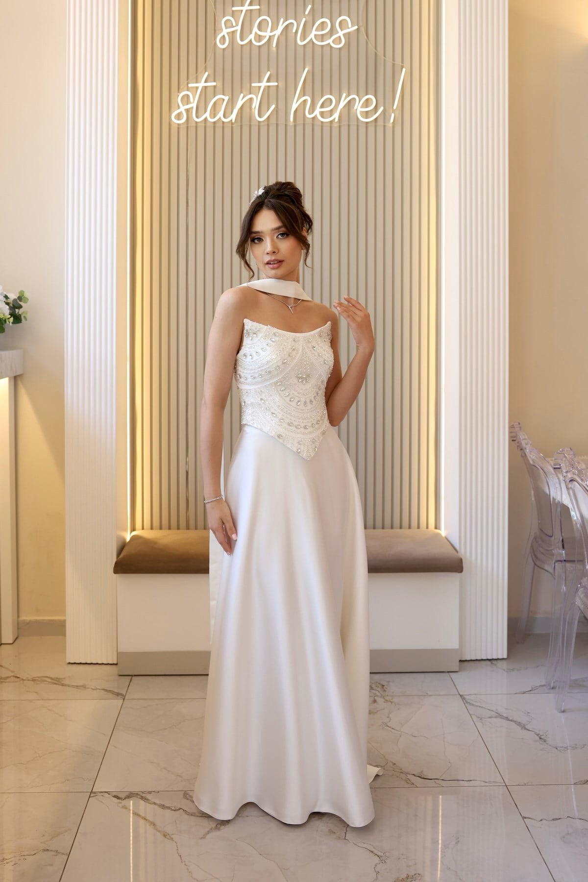 Hera Blair Beyaz Kloş Etek Dantel Nikah Nişan Söz Elbisesi