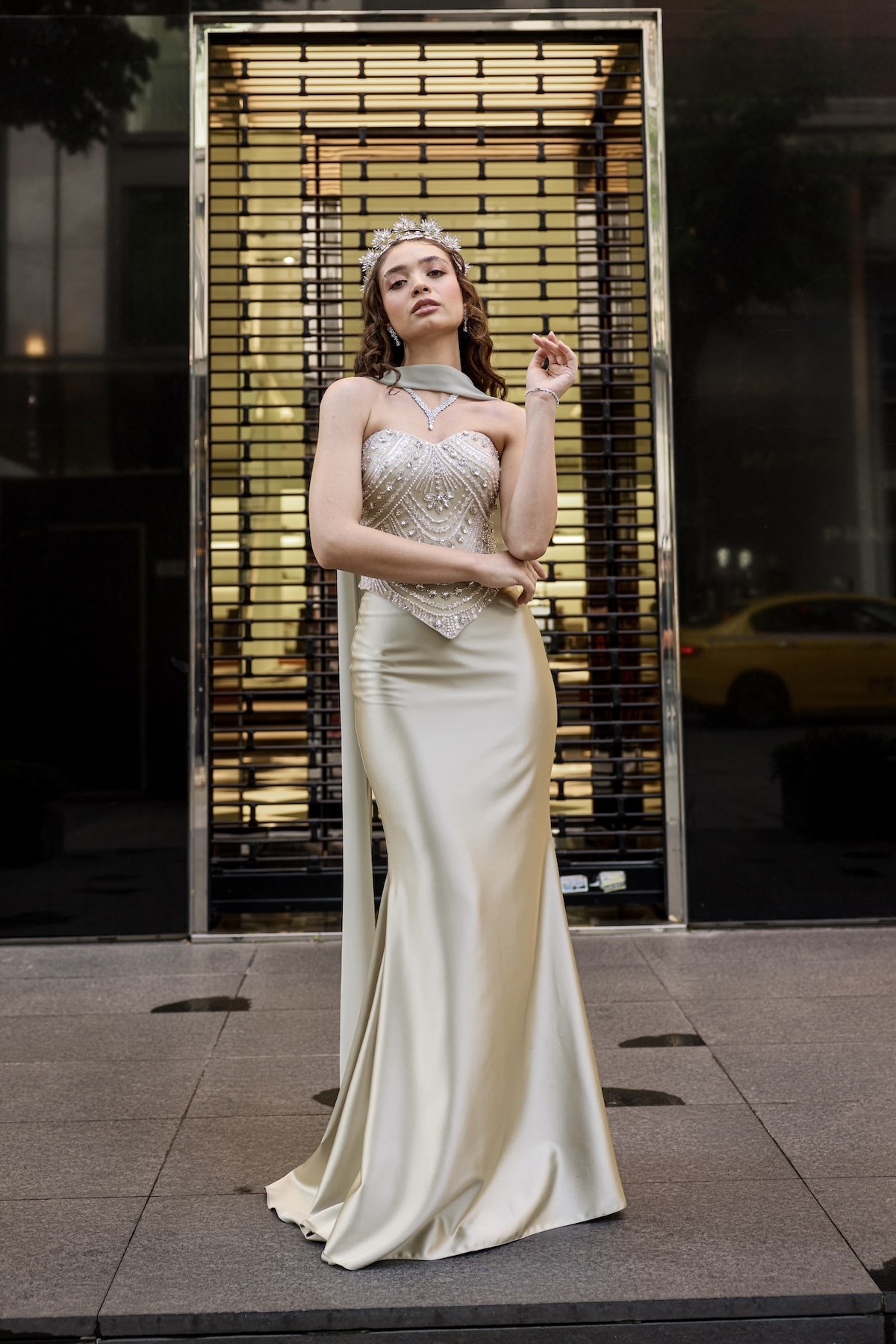 Hera Blair Kalp Yaka Yağ Yeşili Saten Balık Korse Etek Nikah Nişan Söz Elbisesi