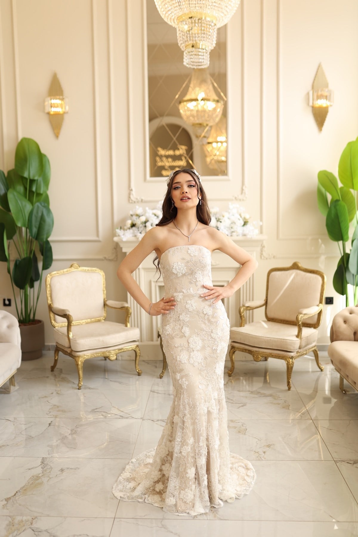 Kalina Beyaz Balık Çiçekli Özel Tasarım Dantel Nişan Nikah  Elbise