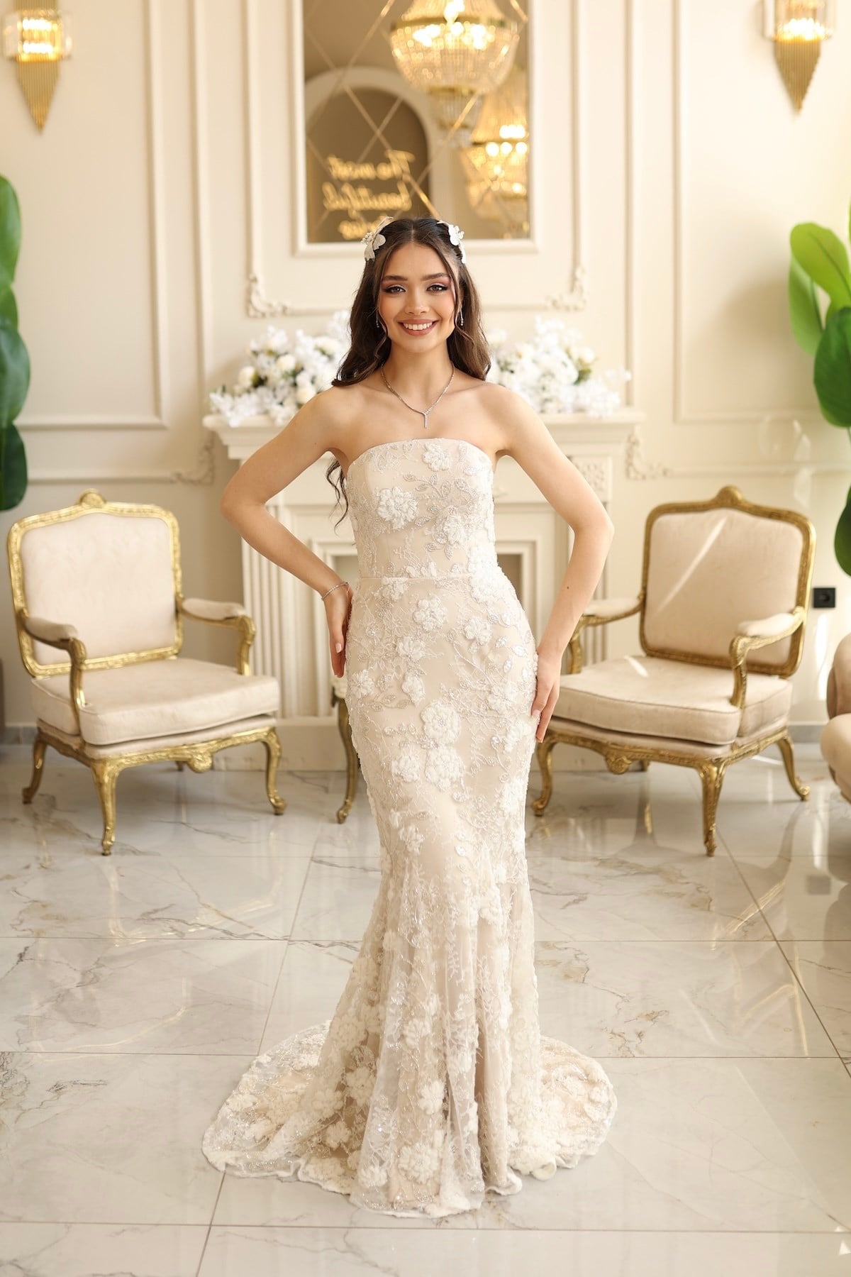 Kalina Beyaz Balık Çiçekli Özel Tasarım Dantel Nişan Nikah  Elbise