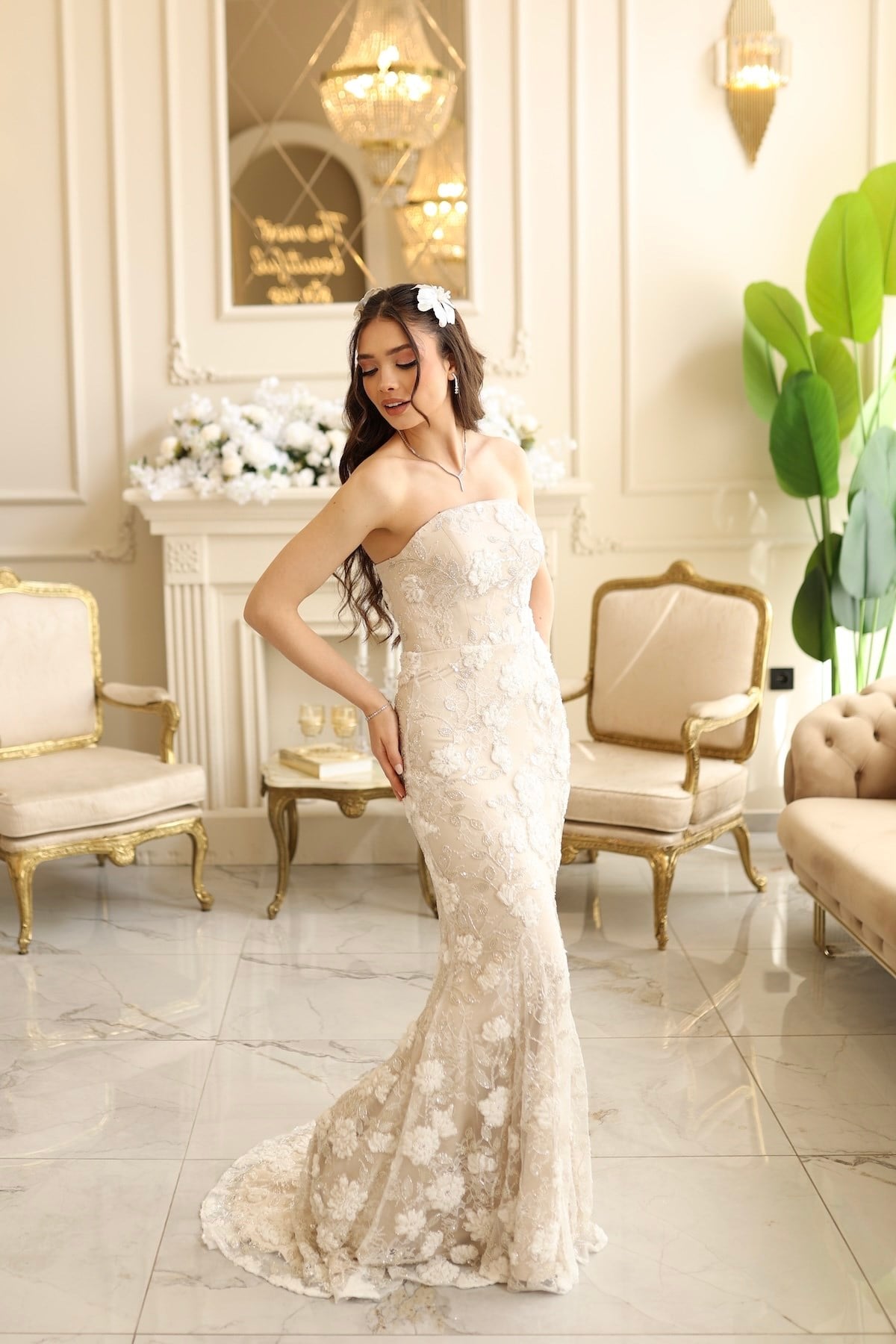 Kalina Beyaz Balık Çiçekli Özel Tasarım Dantel Nişan Nikah  Elbise