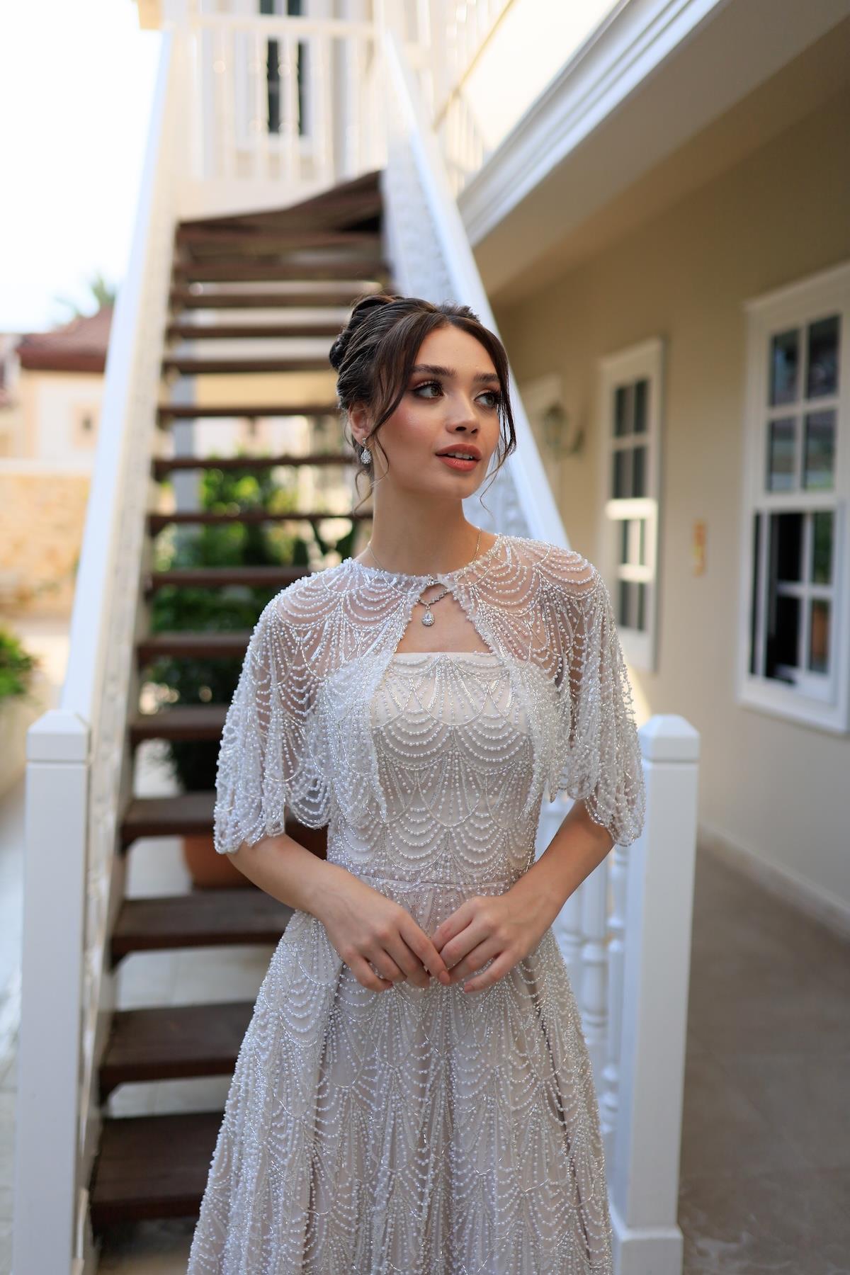 Monica Pelerin Prenses Özel Tasarım Dantel Nişan Nikah Elbisesi