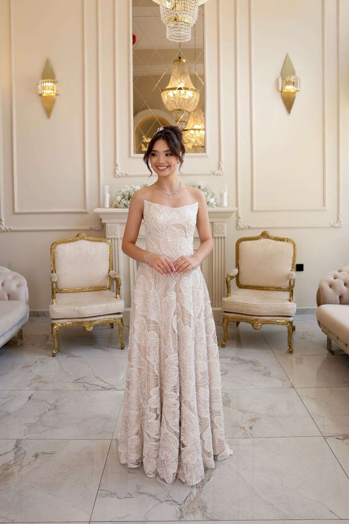 Nadia Prenses Bej Beyaz Maxi Dantel Nikah Nişan Söz Elbisesi