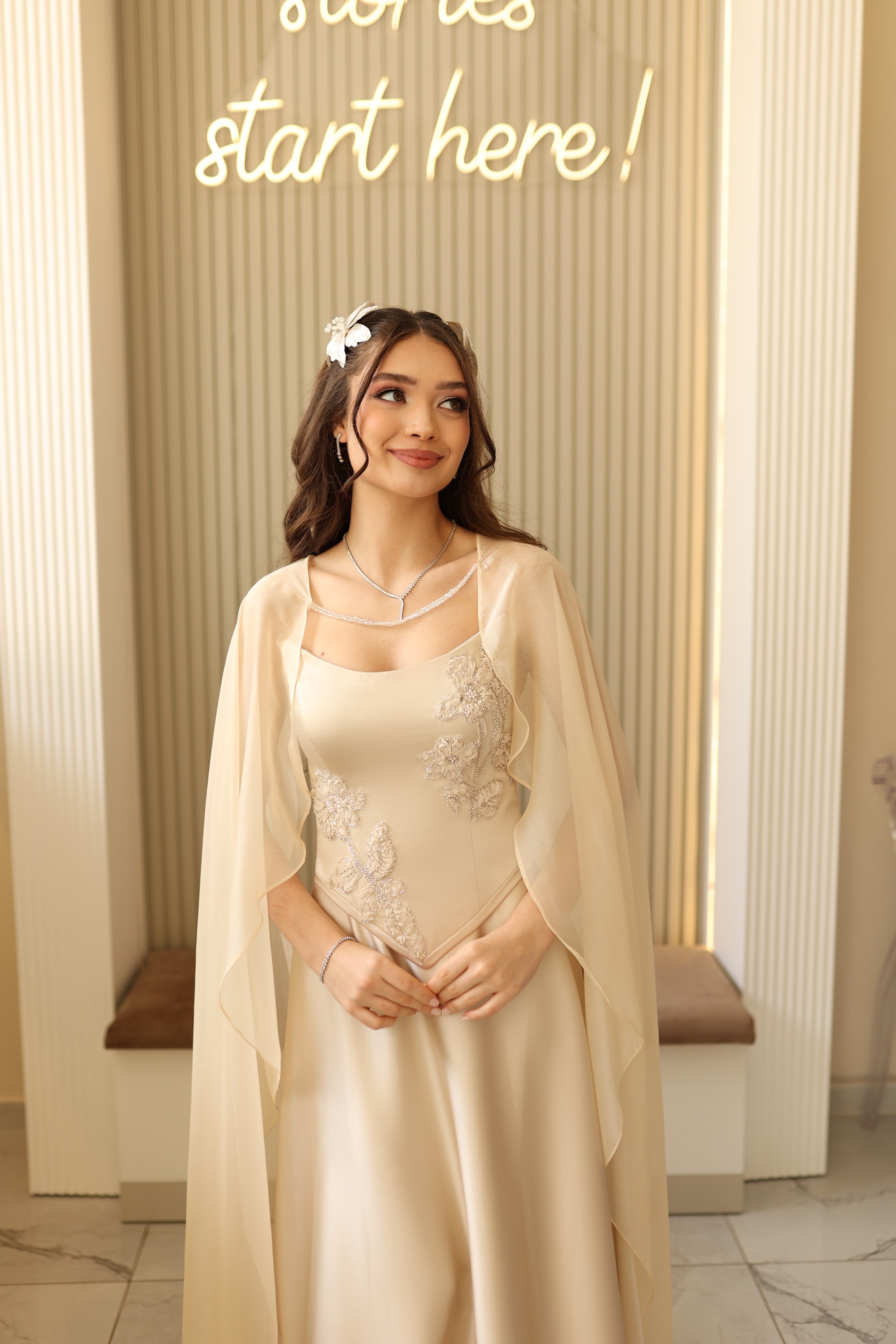Serena Bej Kloş Şifon Şal Korseli Uzun Saten Nişan Davet Elbisesi