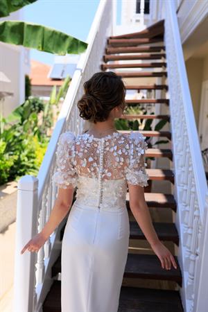 Elena Beyaz Özel Tasarım Dantel Detaylı Kalem Nikah Nişan Elbisesi
