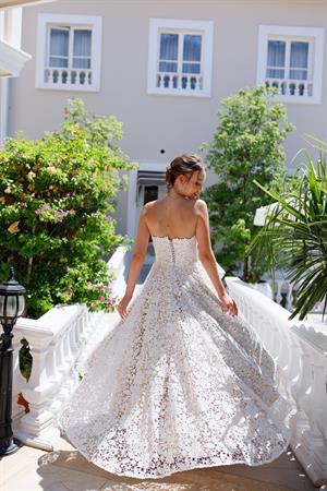 Eliza Prenses Bej Beyaz Dantel Özel Tasarım Nikah Nişan Söz Elbisesi