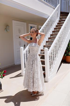 Eliza Prenses Bej Beyaz Dantel Özel Tasarım Nikah Nişan Söz Elbisesi