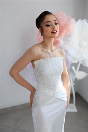 Fiorenza Balık Beyaz Özel Tasarım Nikah Nişan Söz Elbisesi