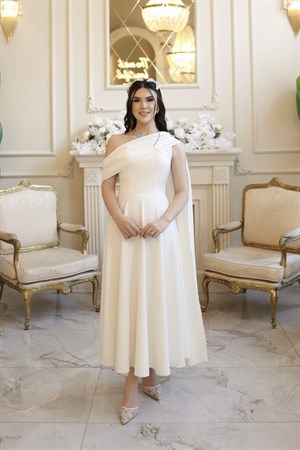 Freya Beyaz Kloş Elbise