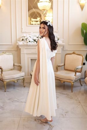 Freya Beyaz Kloş Elbise
