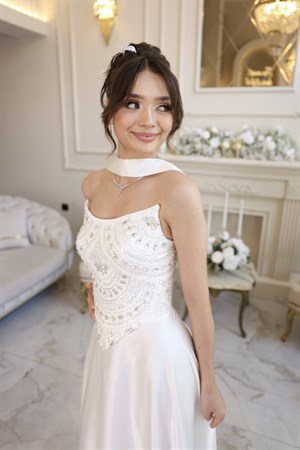 Hera Blair Beyaz Kloş Etek Dantel Nikah Nişan Söz Elbisesi