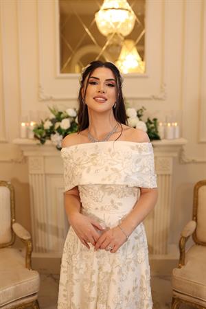 Kalina Prenses Beyaz Çiçekli Özel Tasarım Dantel Nişan Nikah Elbise