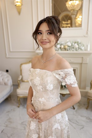 Kalina Prenses Bej Beyaz Maxi Dantel Nikah Nişan Söz Elbisesi