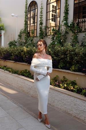 Leyla Beyaz Kalem Özel Tasarım Nikah Nişan Söz Elbisesi