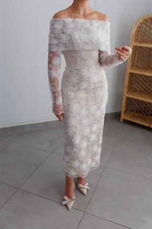 Marsilya Beyaz Çiçekli Özel Tasarım Dantel Abiye Elbise