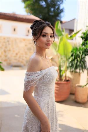 Monica Düşük Kol Prenses Özel Tasarım Dantel Nişan Nikah Elbisesi