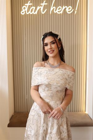 Ares Prenses  Beyaz Çiçekli Özel Tasarım Dantel Nişan Nikah Elbise