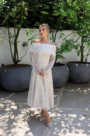 Miranda Prenses Beyaz Çiçekli Özel Tasarım Dantel Abiye Elbise