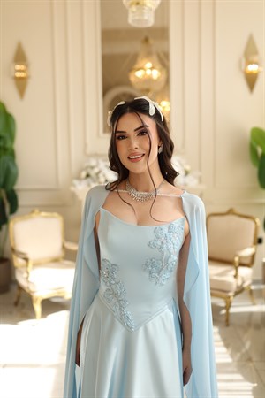 Serena Mavi Şifon Şal Kloş Korseli Uzun Saten Nişan Davet Elbisesi