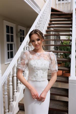 Sienna Kalem Beyaz Özel Tasarım Dantel Detaylı Nikah Nişan Söz Elbisesi