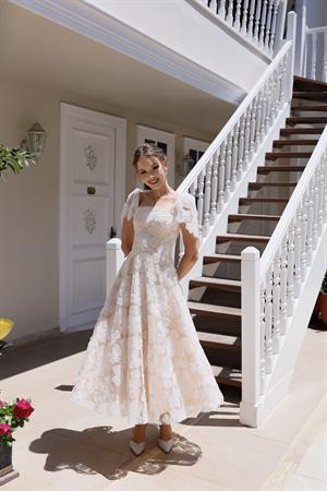 Vasilisa Beyaz Dantel Özel Tasarım Abiye Elbise