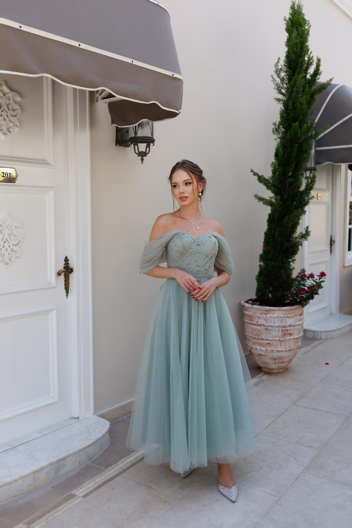 TheElsa | GİYİM | TAKI | Clara Mint Yeşil Özel Tasarım Abiye Tül ElbiseÖZEL ÜRETİM ELBİSEClara Mint Green Special Design Evening Dress Tulle Dress
