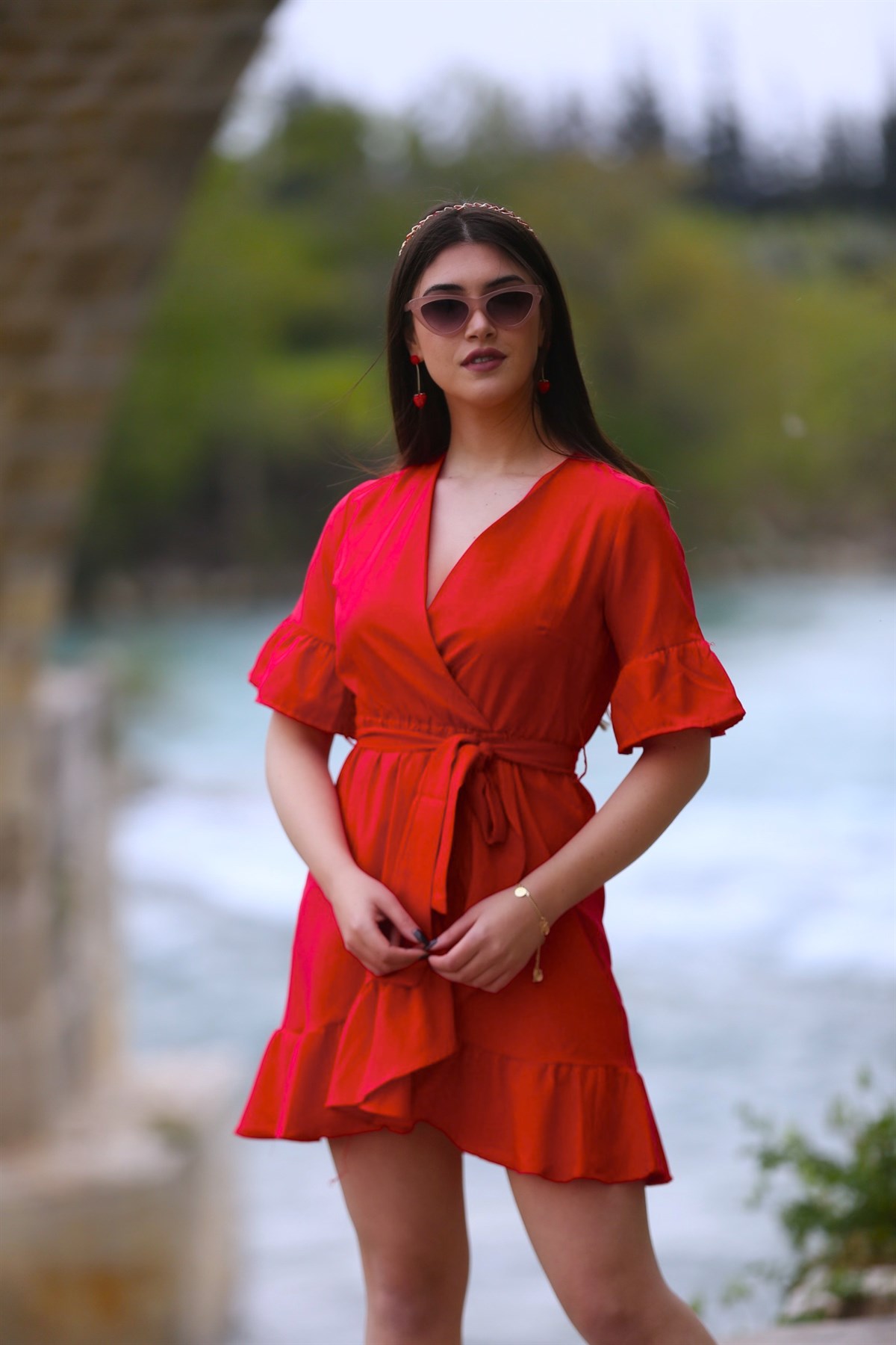 Kırmızı Kruvaze Fırfırlı Elbise | TheElsa.com