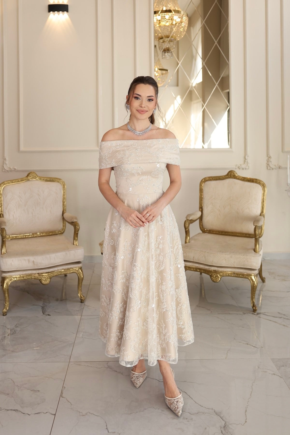 TheElsa | Labella Prenses Beyaz Dantel Nikah Nişan Söz ElbisesiBEYAZ DANTEL ELBİSELERLabella Prenses Beyaz Dantel Nikah Nişan Söz Elbisesi