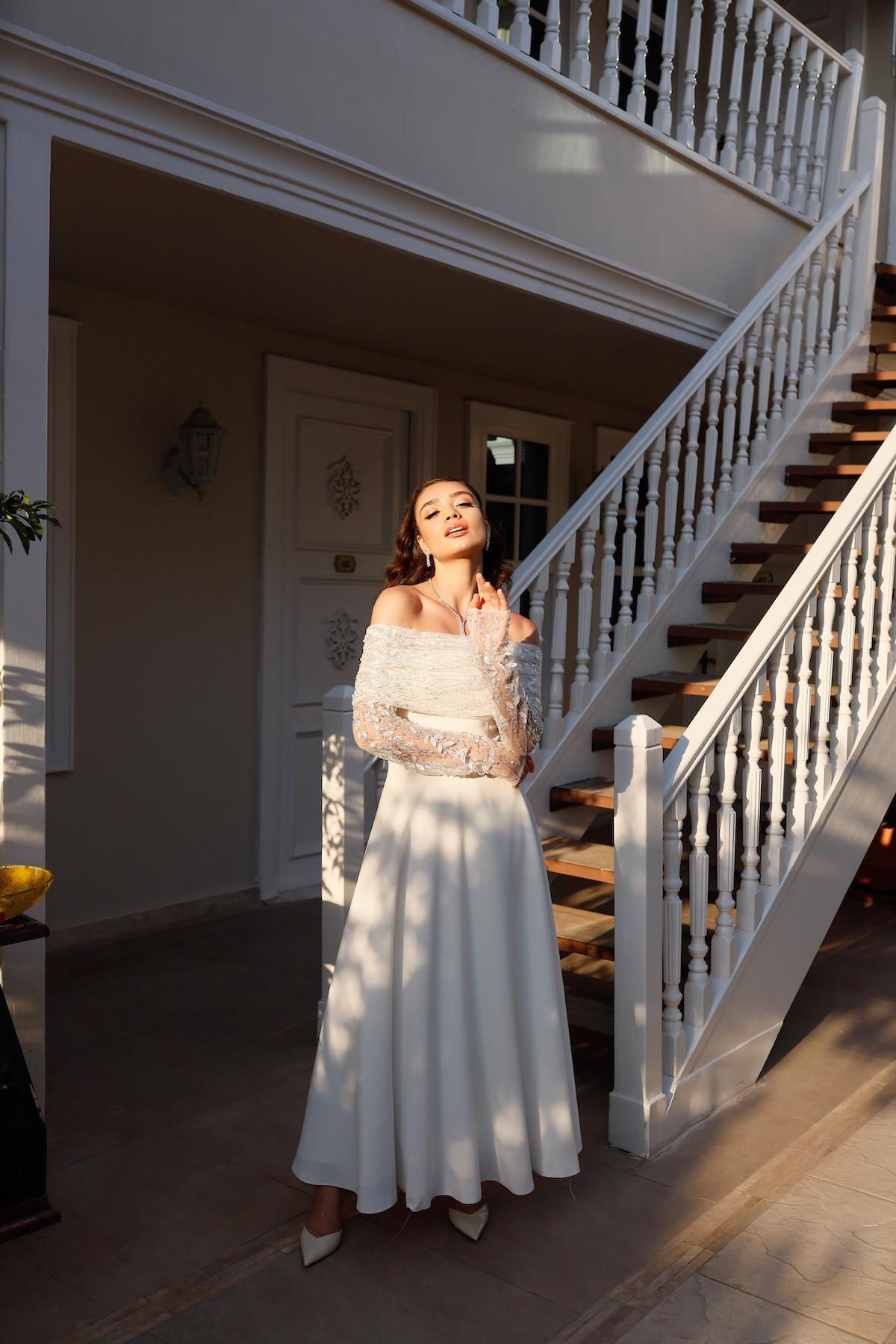Linda Beyaz Prenses Özel Tasarım Dantel Detaylı Nikah Nişan Söz Elbisesi