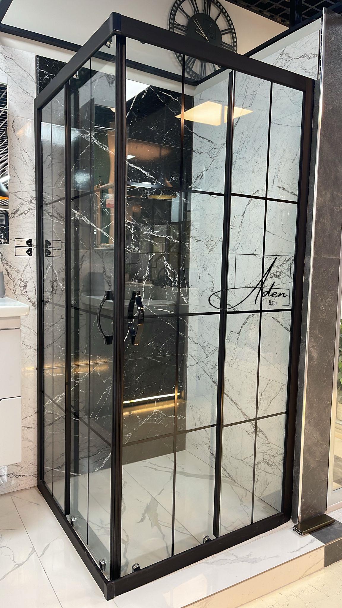 Özel Ebat Köşe Duşakabin